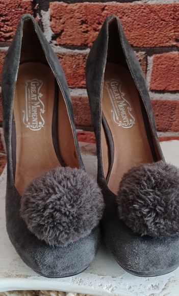 FUN Jeffrey Campbell HEELS - Picture 1 of 12